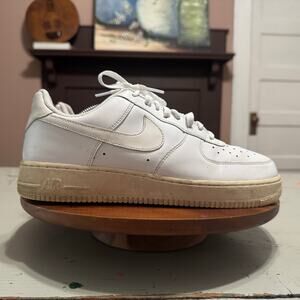 Nike Air Force 1 '07 Low Top Mens Size 10 White Sneaker Shoes 315122-111